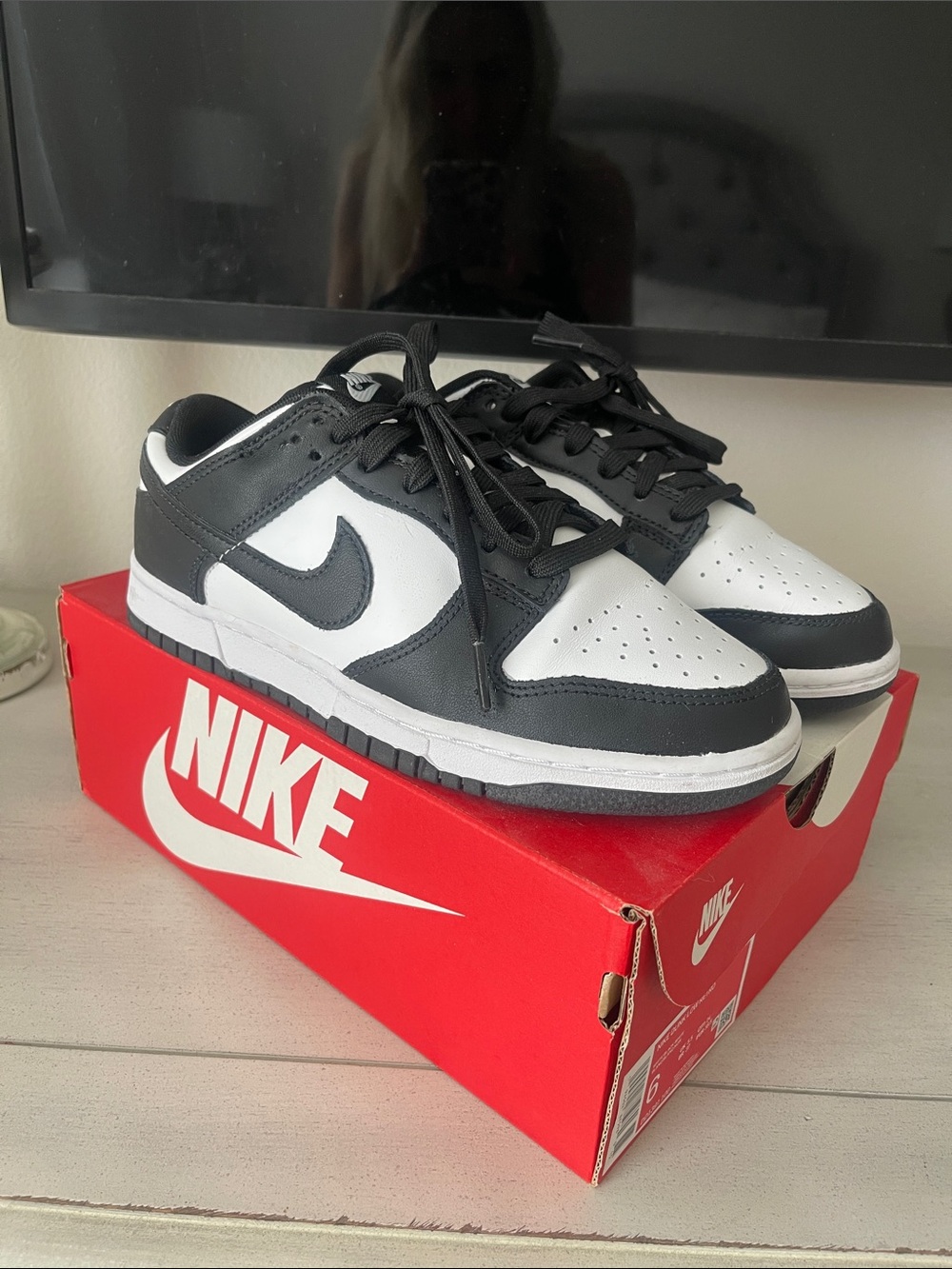 Nike panda low dunks